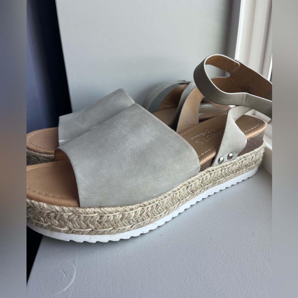 Coconuts by Matisse Gray Espadrille Sandals